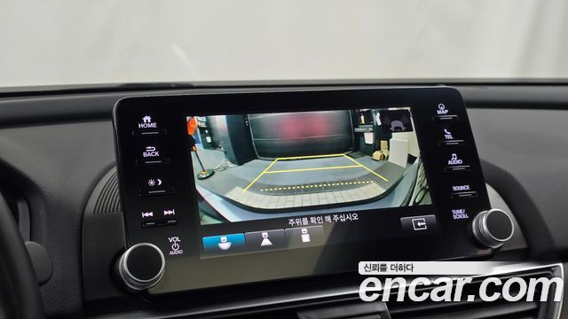 Honda Accord 2018 — photo 15