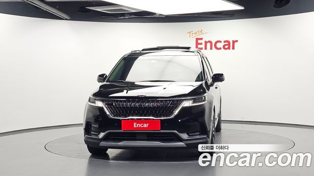 Kia Canival 2021 — photo 3