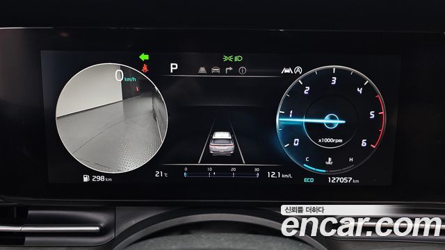Kia Canival 2021 — photo 11