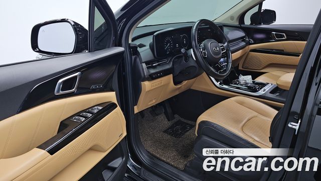Kia Canival 2021 — photo 17