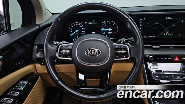 Kia Canival 2021 — photo 19