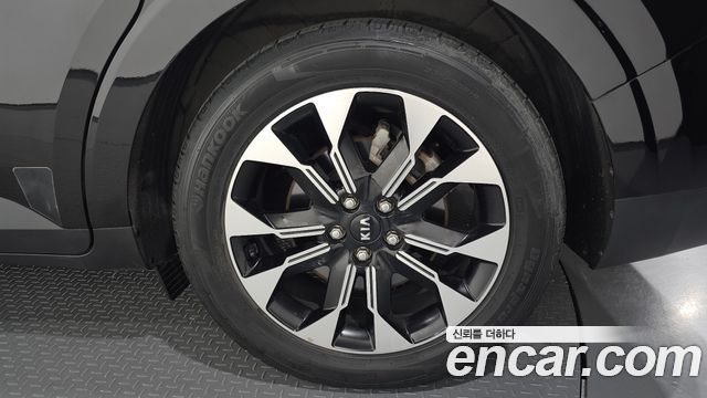 Kia Canival 2021 — photo 7