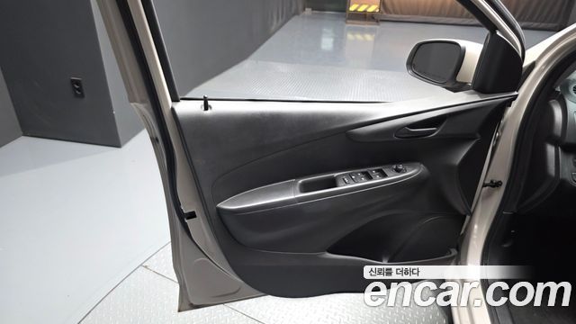 Chevrolet Korea Spark 2021 — photo 14