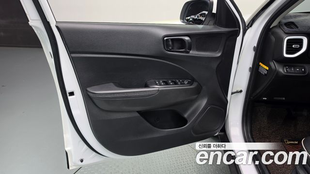 Hyundai Venue 2020 — photo 14