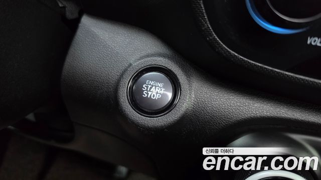 Hyundai Venue 2020 — photo 27
