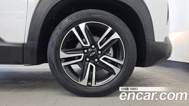 Chevrolet Korea Trailblazer 2022 — photo 7