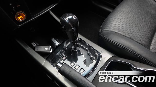 KG Mobility KORANDO 2017 — photo 12