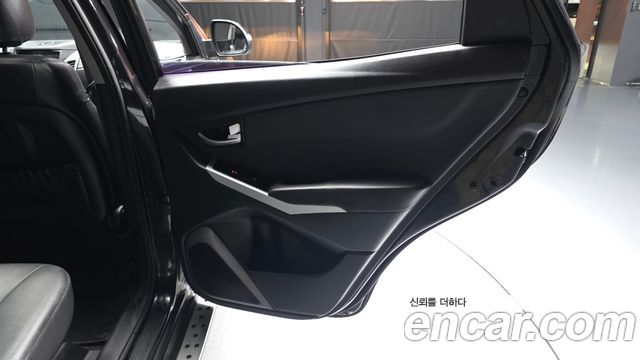 KG Mobility KORANDO 2017 — photo 15