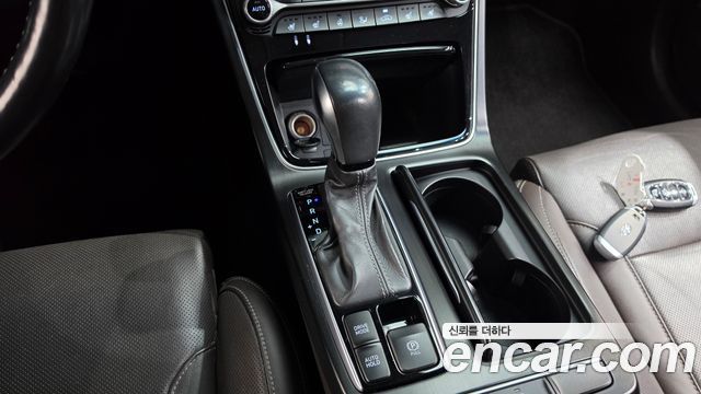 Hyundai Grandeur 2018 — photo 12