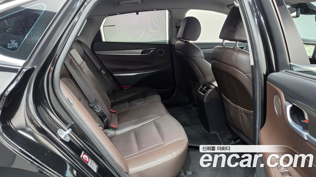 Hyundai Grandeur 2018 — photo 17