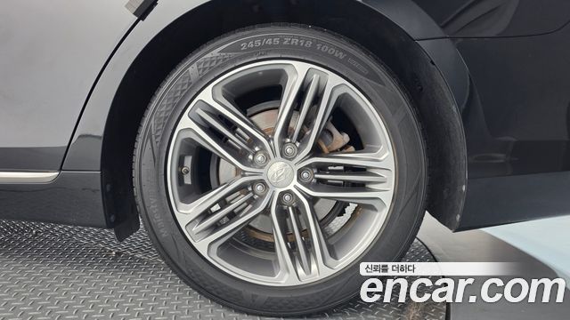 Hyundai Grandeur 2018 — photo 7