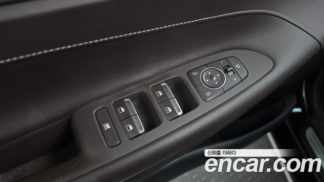 Hyundai Grandeur 2018 — photo 30