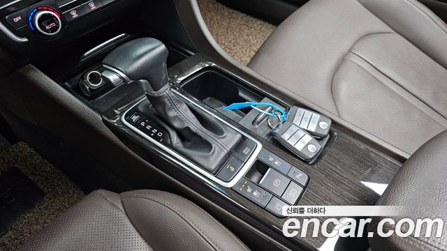 Kia K5 2019 — photo 12