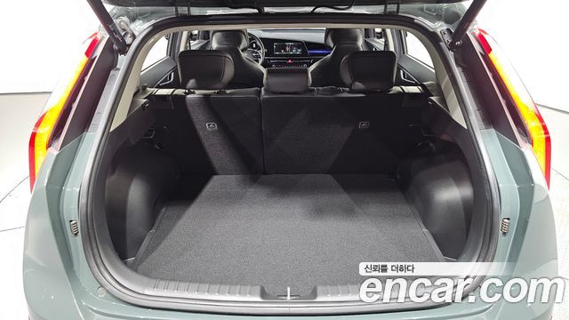 Kia Niro 2022 — photo 24