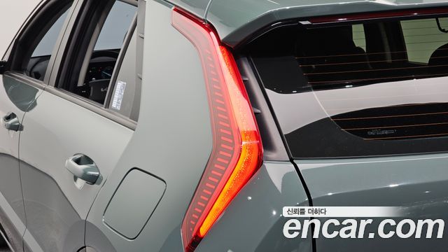 Kia Niro 2022 — photo 9