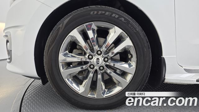 Kia Canival 2017 — photo 5