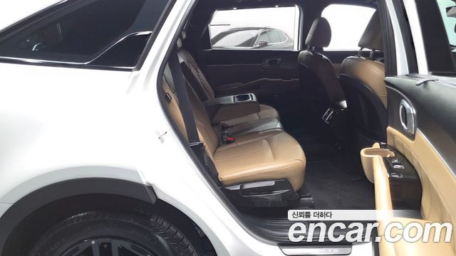 Kia Sorento 2024 — photo 17