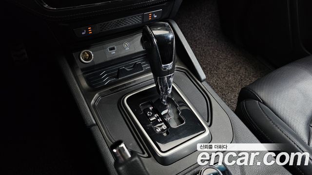 KG Mobility Rexton 2018 — photo 12