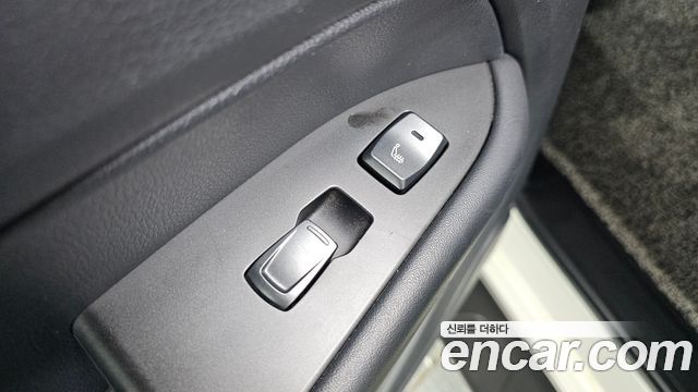 KG Mobility Rexton 2018 — photo 29