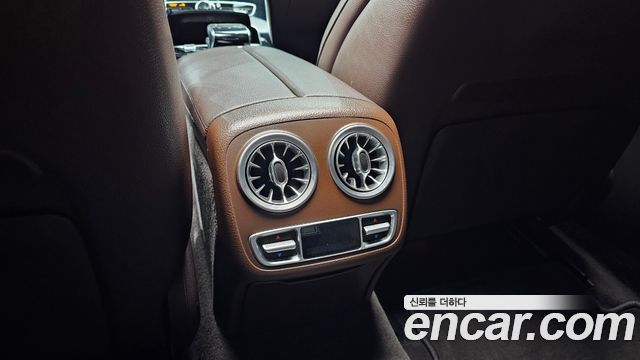 Mercedes-Benz CLS-Class 2019 — photo 31