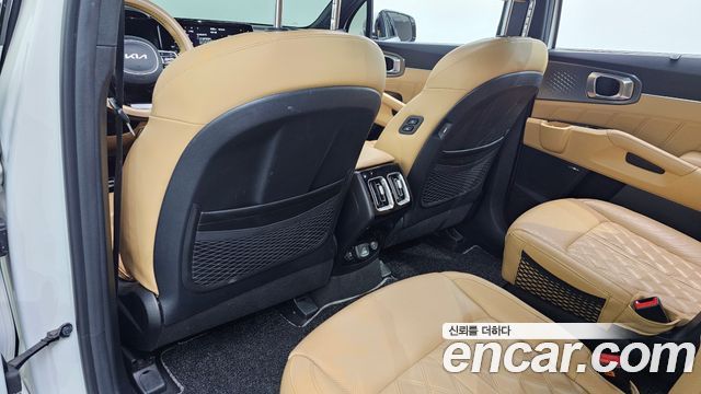Kia Sorento 2022 — photo 29