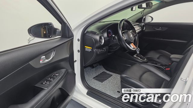 Kia K3 2020 — photo 10