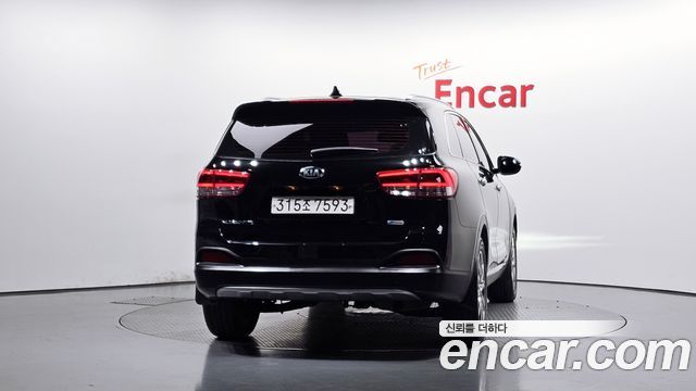 Kia Sorento 2017 — photo 4
