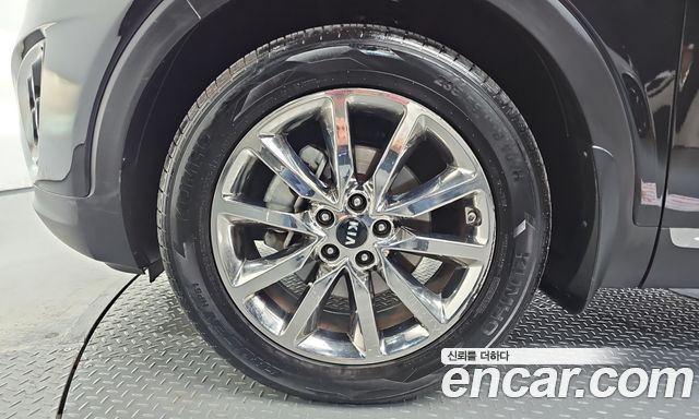 Kia Sorento 2017 — photo 5