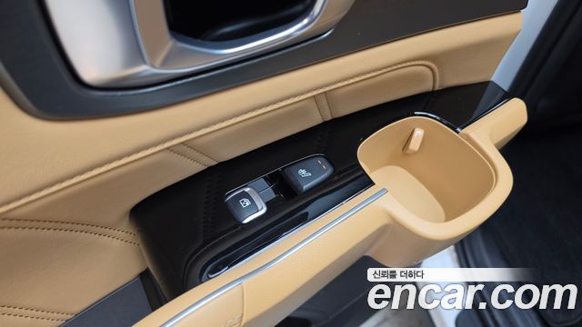 Kia Sorento 2023 — photo 33