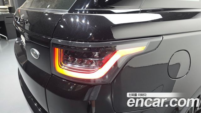 Land Rover Range Rover Sport 2019 — photo 9