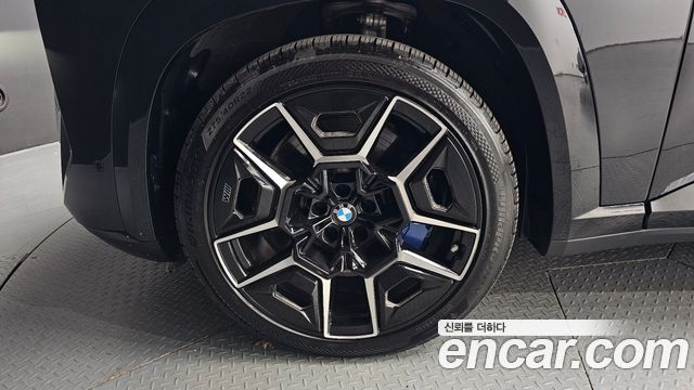 BMW XM 2023 — photo 5