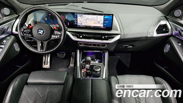 BMW XM 2023 — photo 10