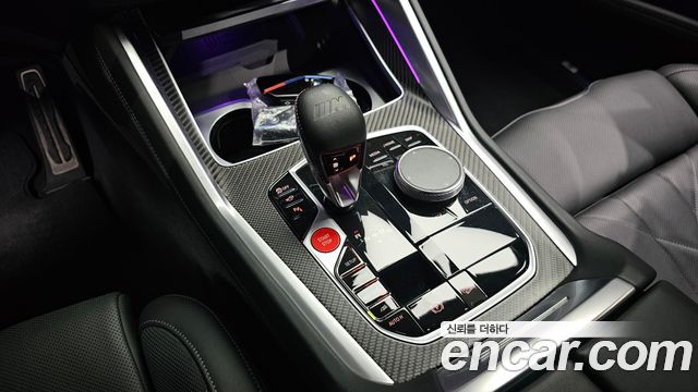 BMW XM 2023 — photo 12