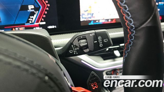 BMW XM 2023 — photo 22