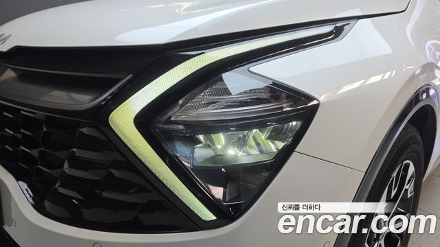 Kia Sportage 2024 — photo 8