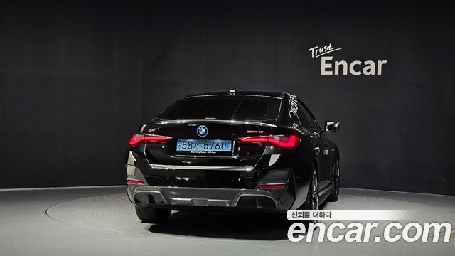 BMW i4 2022 — photo 4