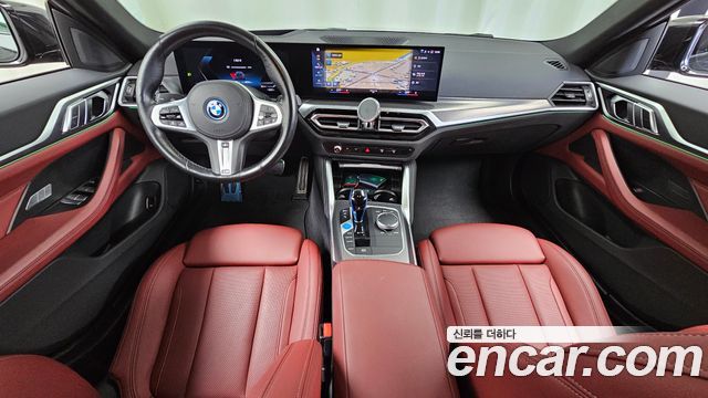 BMW i4 2022 — photo 10