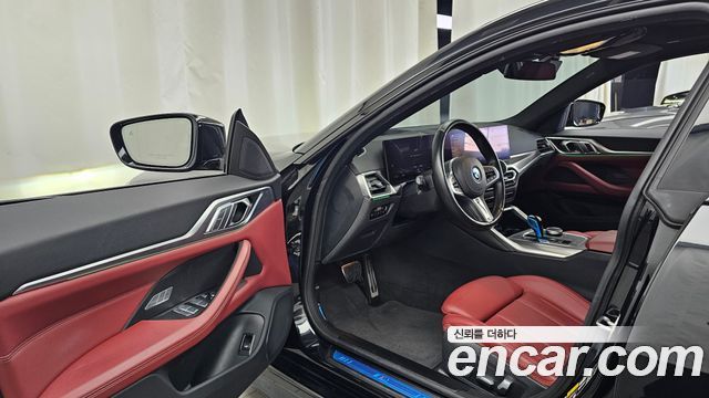 BMW i4 2022 — photo 13