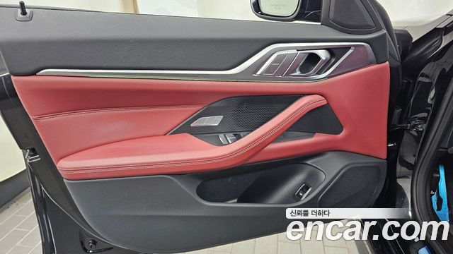 BMW i4 2022 — photo 14