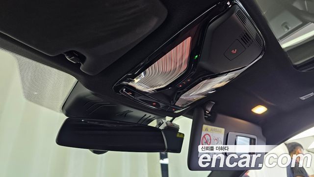 BMW i4 2022 — photo 27