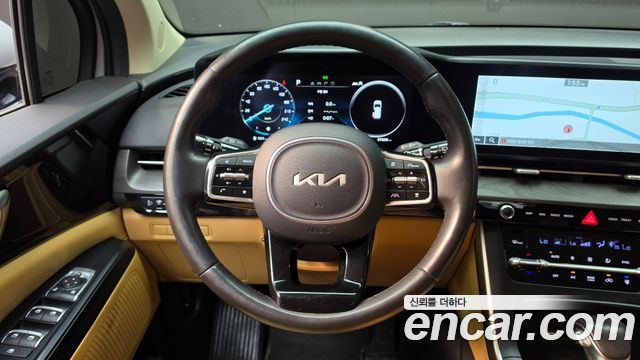 Kia Canival 2023 — photo 19