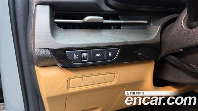 Kia Canival 2023 — photo 29