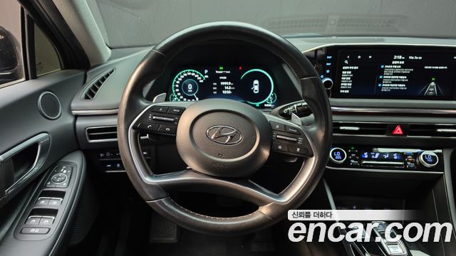 Hyundai Sonata 2022 — photo 19