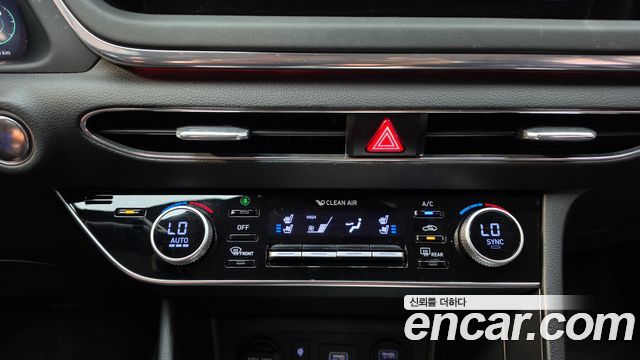 Hyundai Sonata 2022 — photo 24
