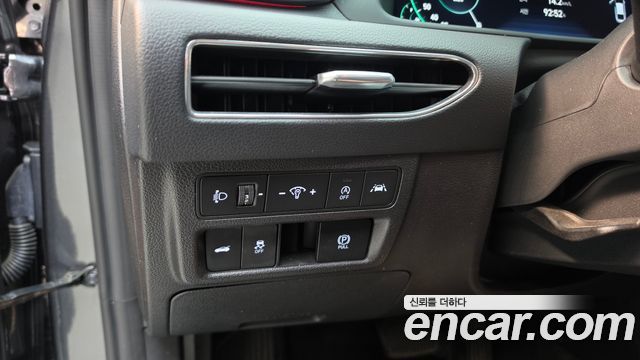 Hyundai Sonata 2022 — photo 28