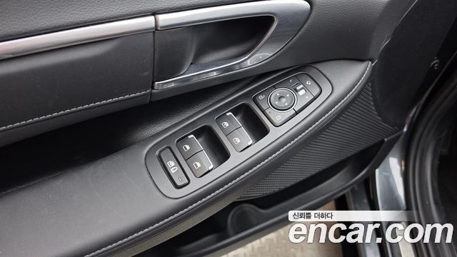 Hyundai Sonata 2022 — photo 29