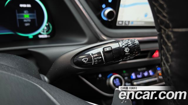 Hyundai Sonata 2022 — photo 31