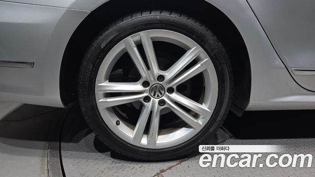 Volkswagen Passat 2015 — photo 5
