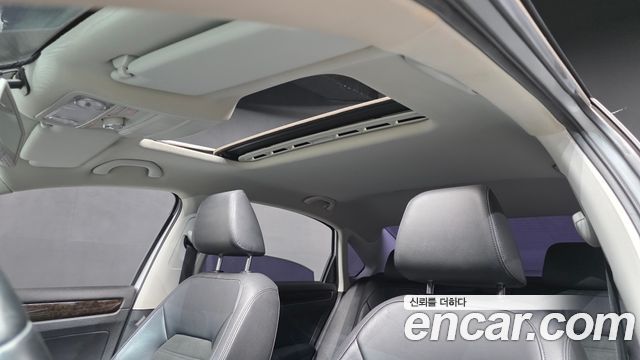 Volkswagen Passat 2015 — photo 18