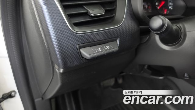 Renault Korea XM3 2022 — photo 25